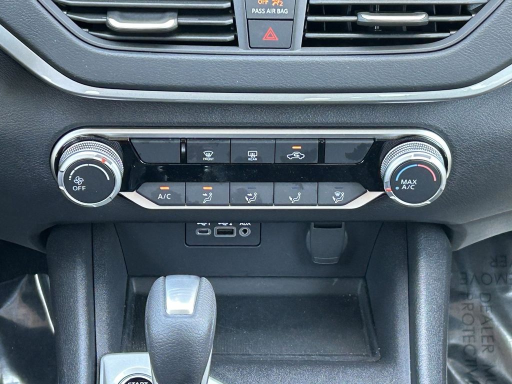 2025 Nissan Altima S - Photo 17