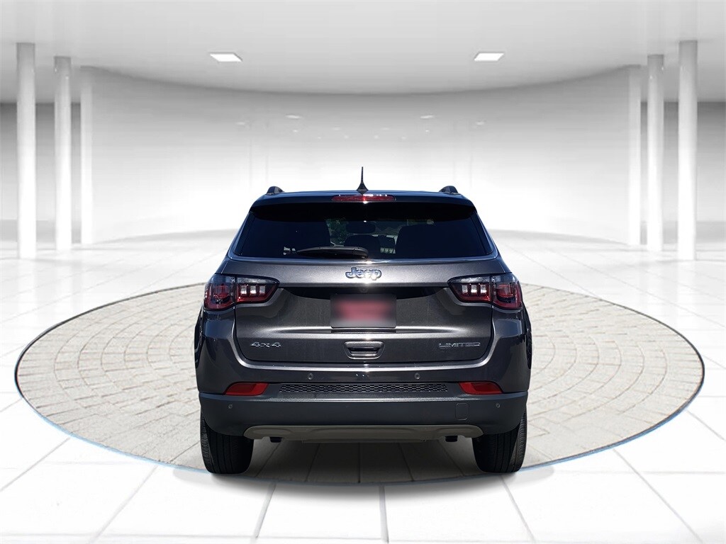 2024 Jeep Compass Limited photo 3