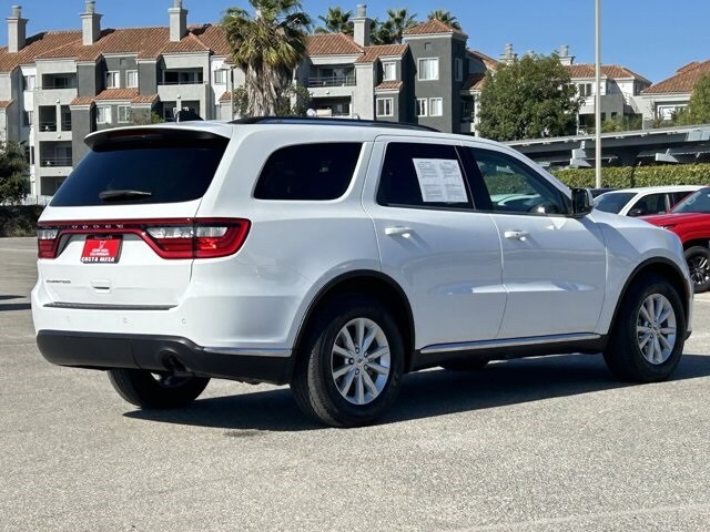 2022 Dodge Durango SXT photo 2
