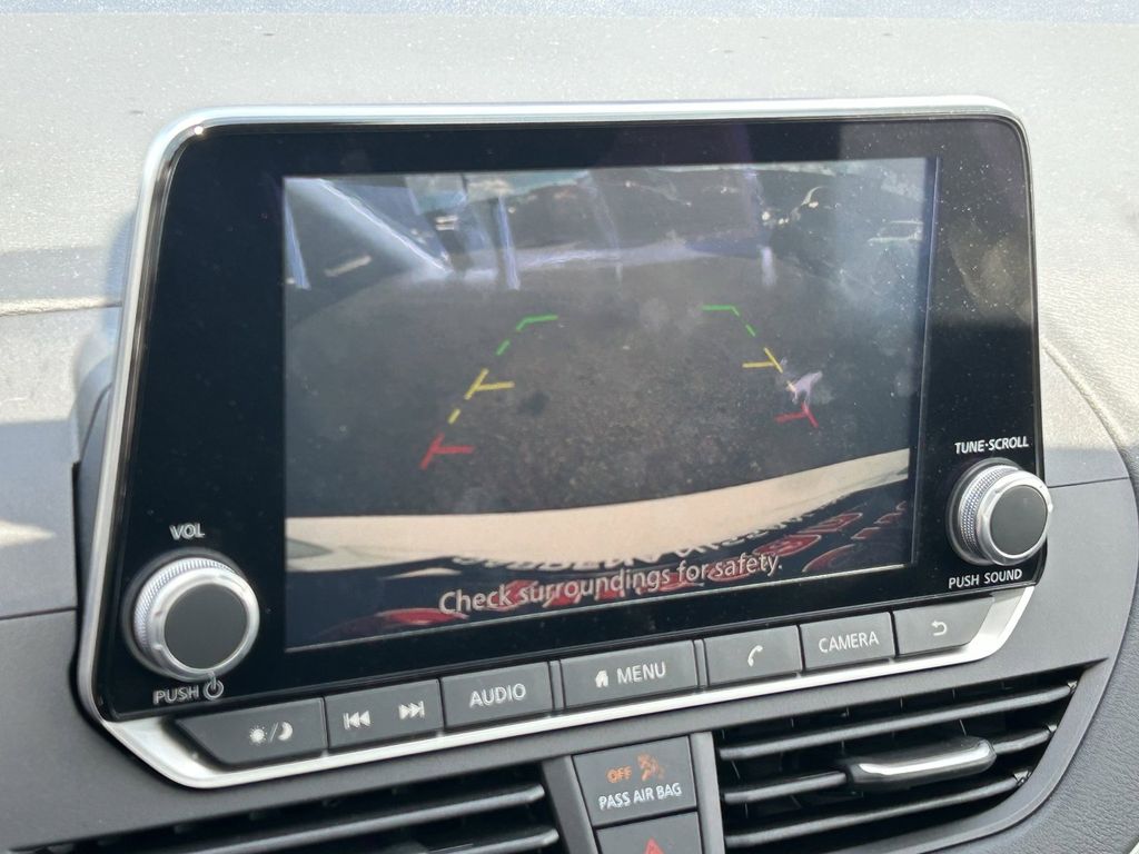 2025 Nissan Altima S - Photo 21