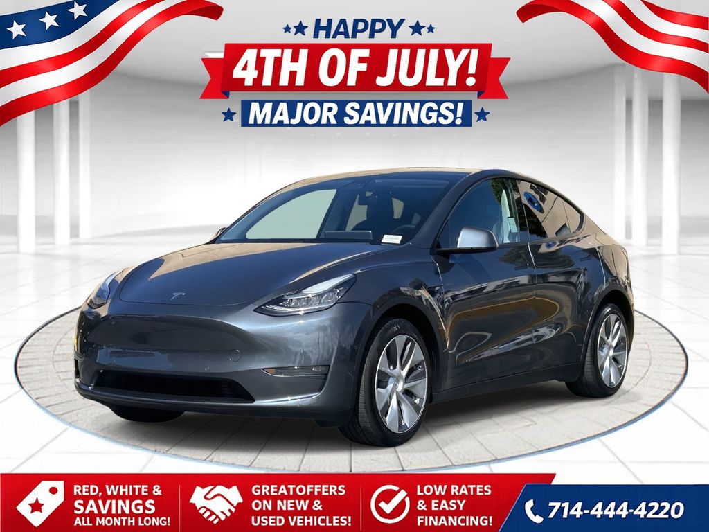2020 Tesla Model Y Long Range Dual Motor All-Wheel Drive's photo
