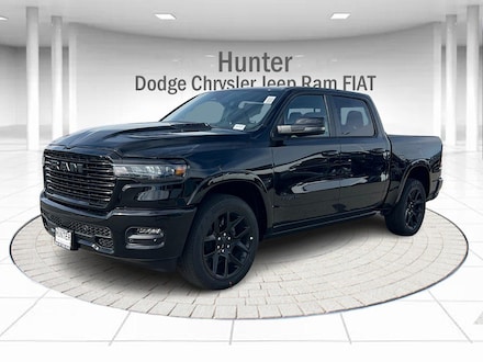 2026 Ram 1500 LARAMIE CREW CAB 4X2 5'7 BOX Pickup