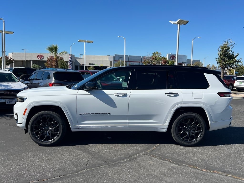 New 2025 Jeep Grand Cherokee L SUMMIT RESERVE 4X4 Sport Utility