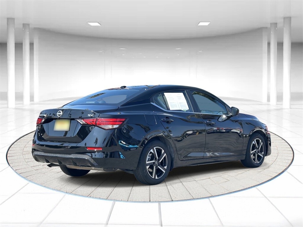 2024 Nissan Sentra SV photo 4