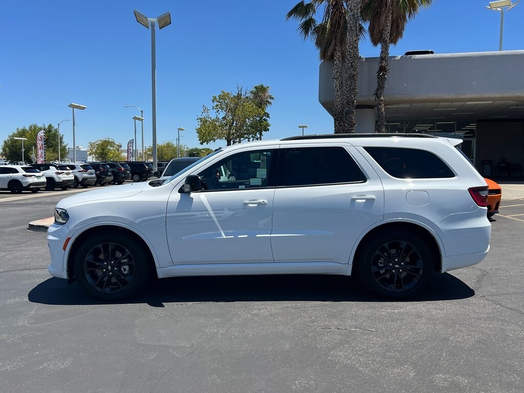 2025 Dodge Durango GT photo 3