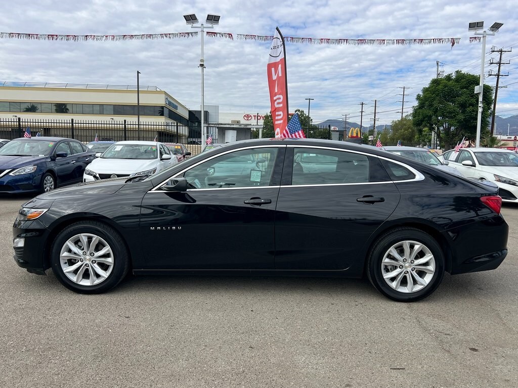 2024 Chevrolet Malibu 1LT photo 3
