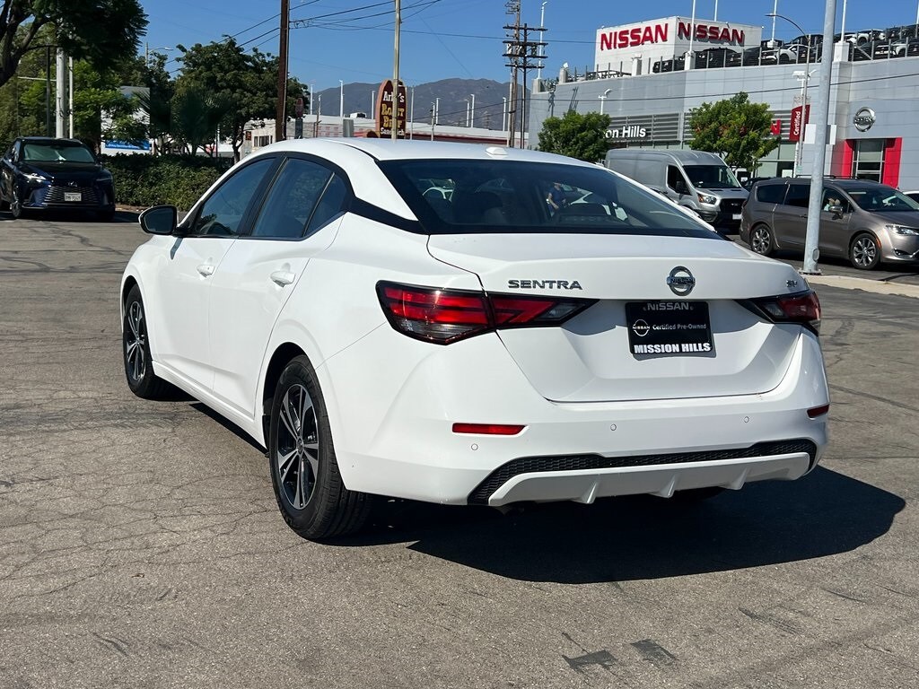 2022 Nissan Sentra SV photo 4