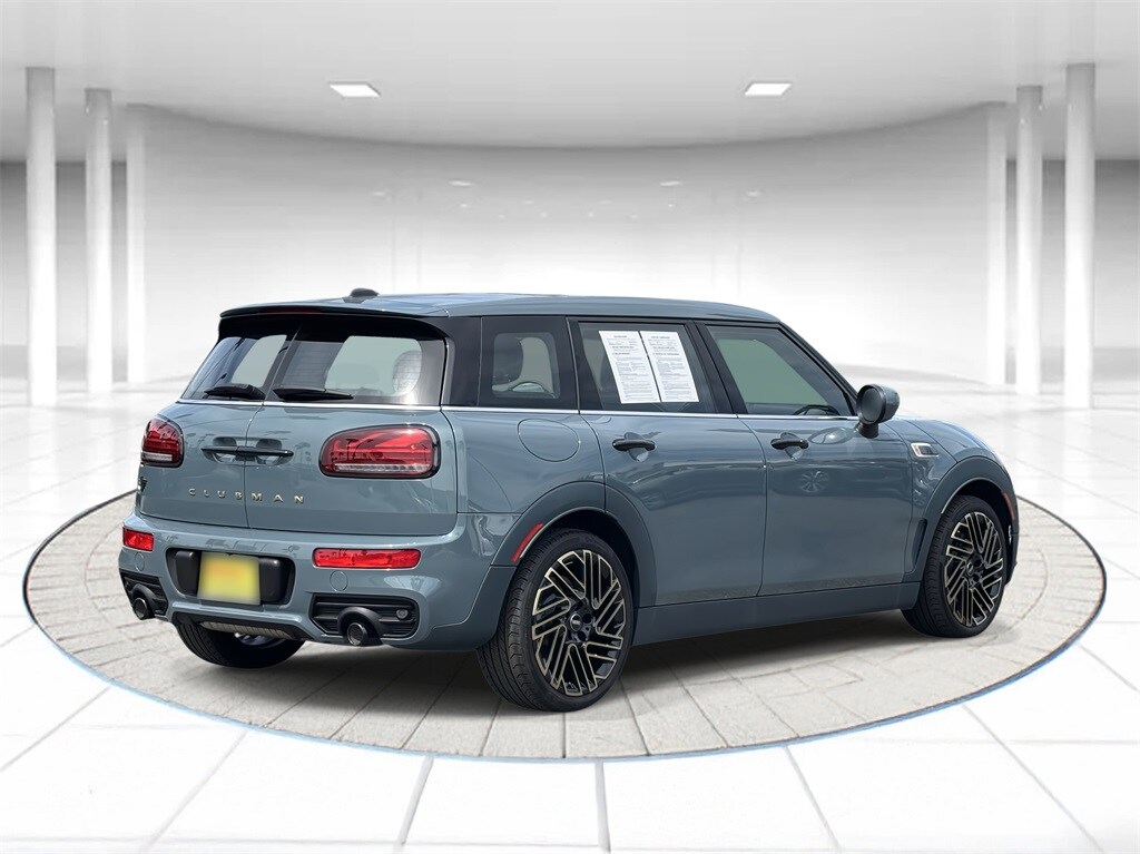2024 Mini Cooper Base S photo 3