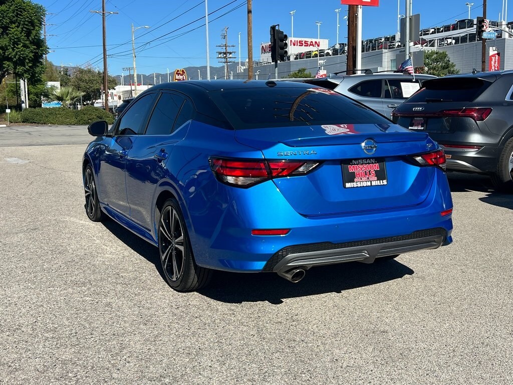 2023 Nissan Sentra SR photo 4