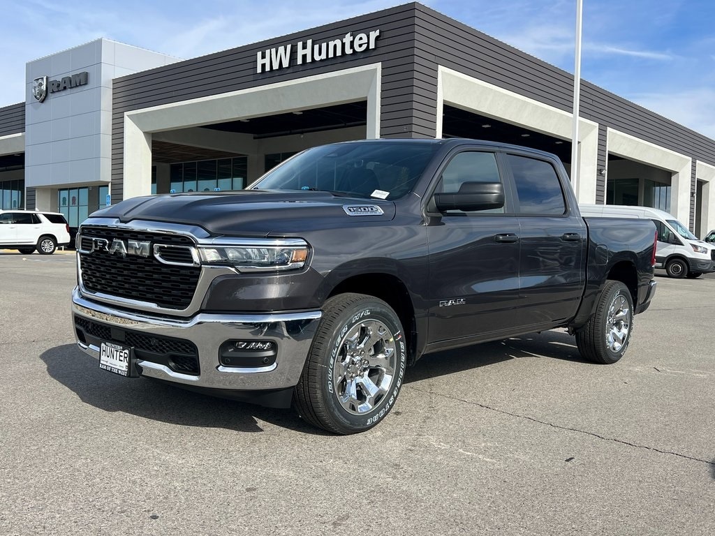 New 2026 Ram 1500 BIG HORN CREW CAB 4X2 5'7 BOX Pickup