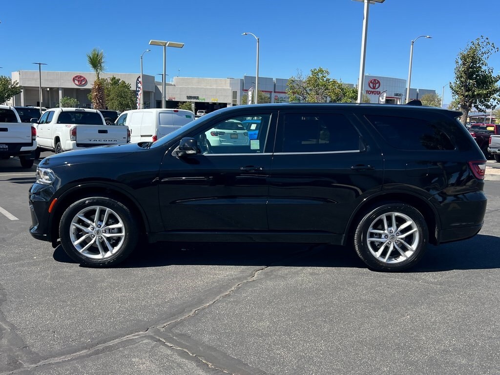 2022 Dodge Durango GT Plus photo 3