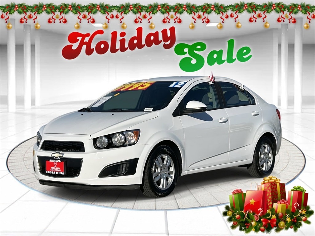 2012 Chevrolet Sonic 1LS's photo