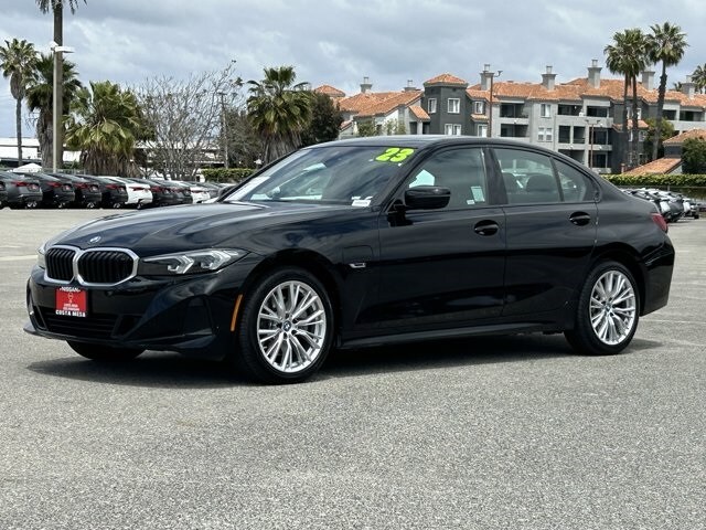 2023 Bmw M4 330xe photo 2