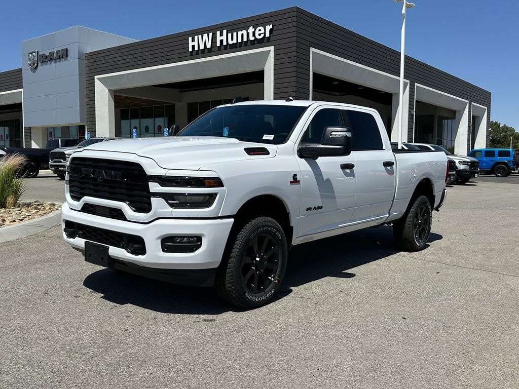 New 2026 Ram 2500 BIG HORN CREW CAB 4X4 6'4 BOX Pickup