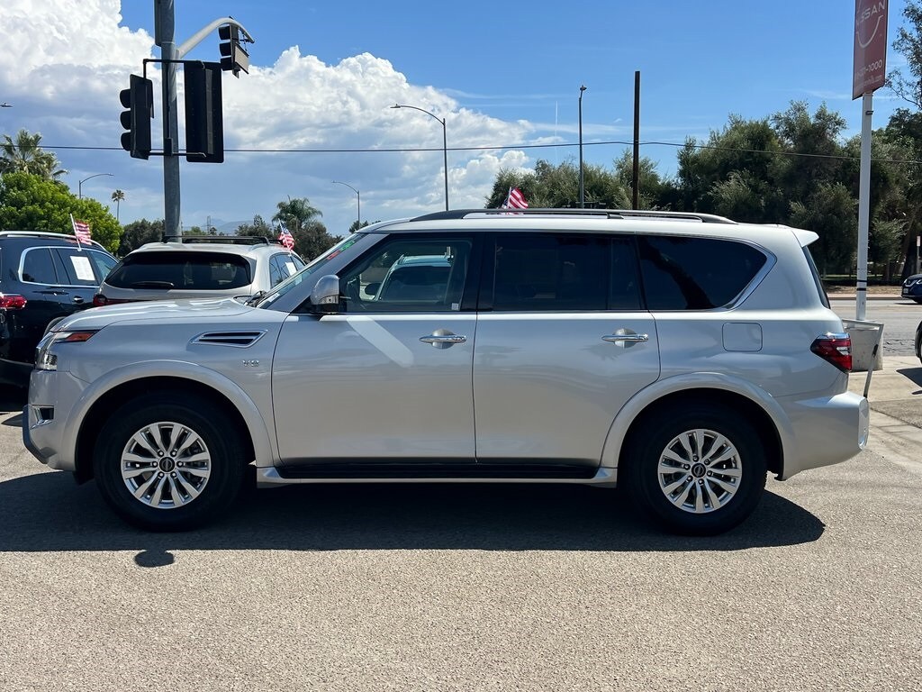 2021 Nissan Armada SV photo 3