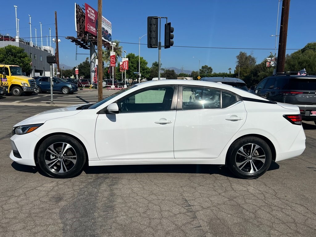2022 Nissan Sentra SV photo 3