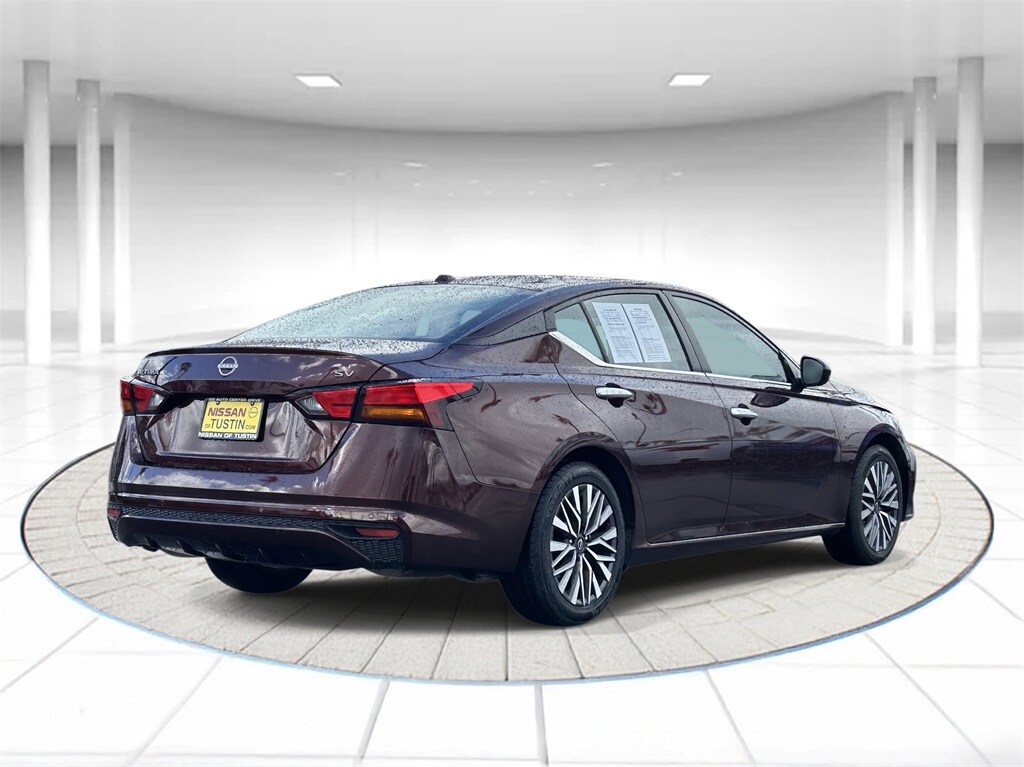 2024 Nissan Altima 2.5 SV photo 3