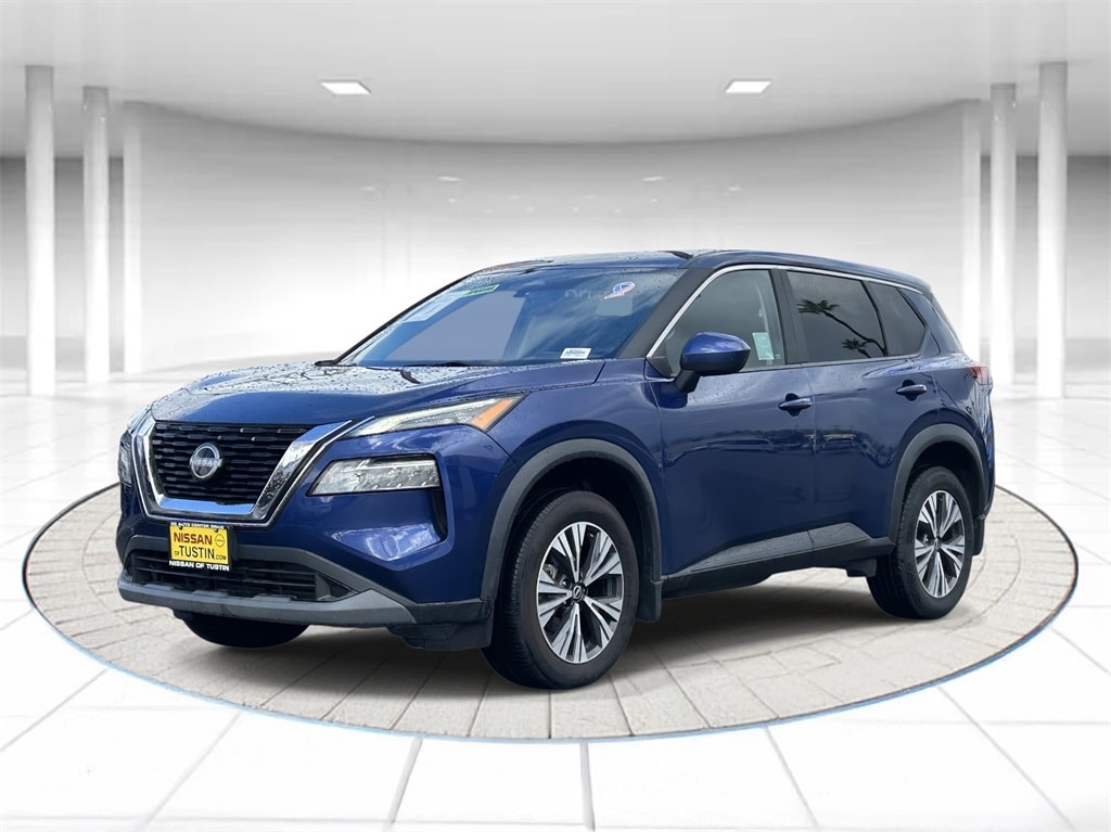2023 Nissan Rogue SV's photo