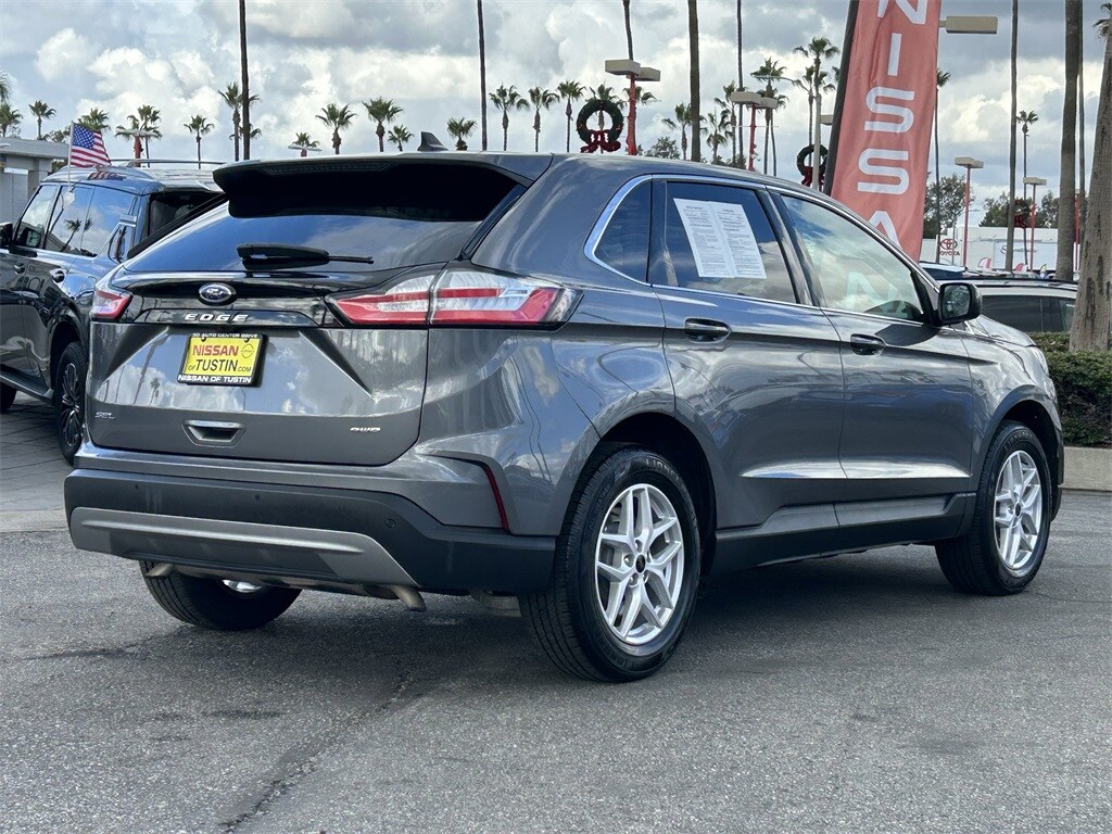 2023 Ford Edge SEL photo 4