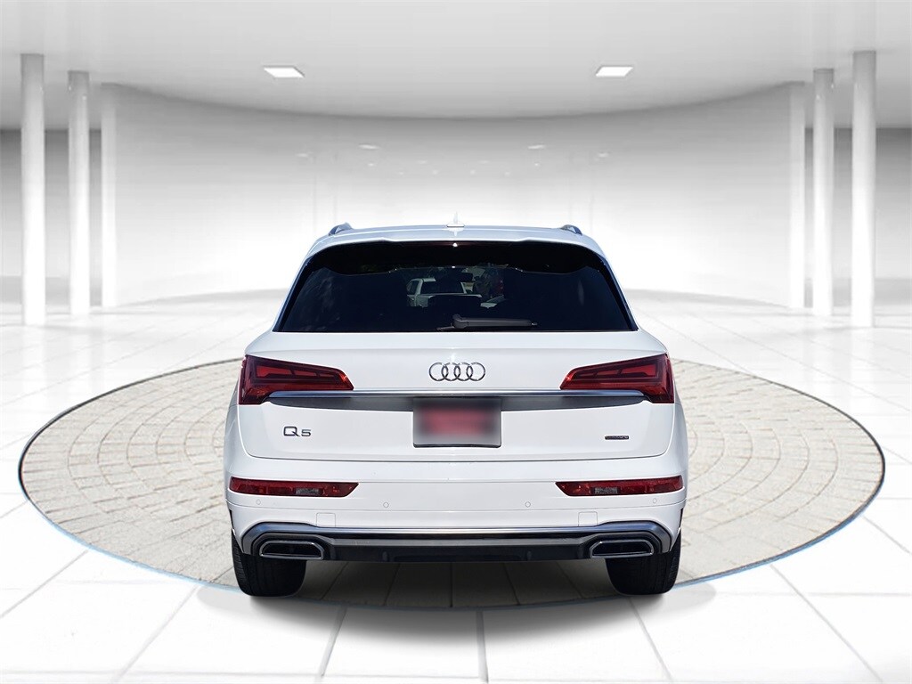 2022 Audi Q5 45 S line Premium photo 3