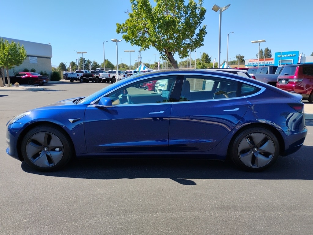 Used 2018 Tesla Model 3 Long Range with VIN 5YJ3E1EAXJF005568 for sale in Lancaster, CA