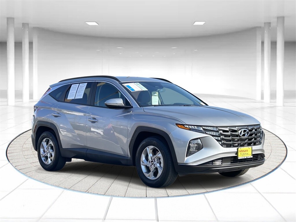 2023 Hyundai Tucson SEL photo 2