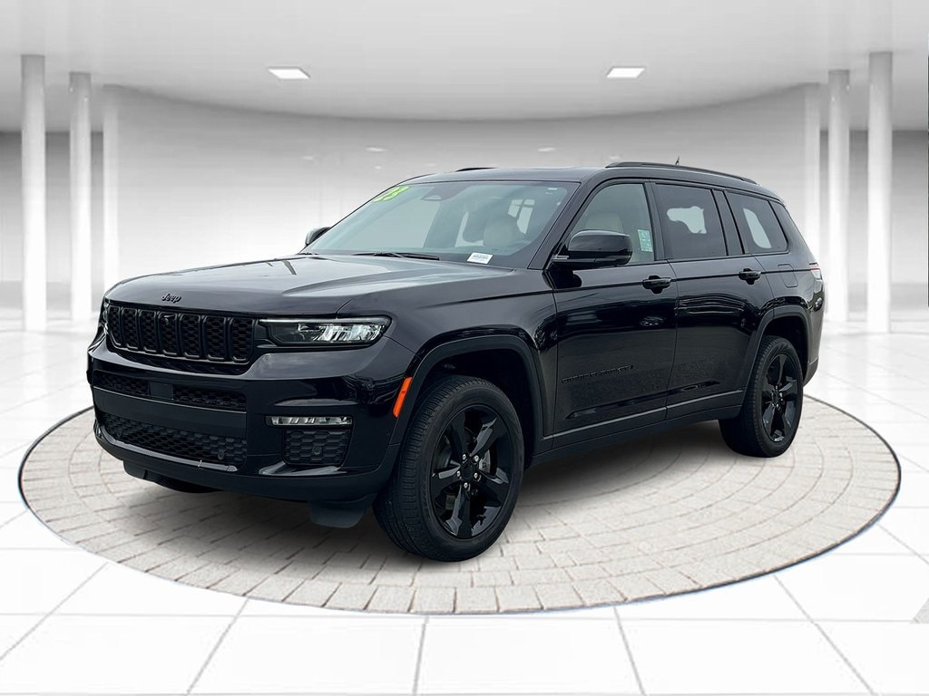 2023 Jeep Grand Cherokee L Limited's photo
