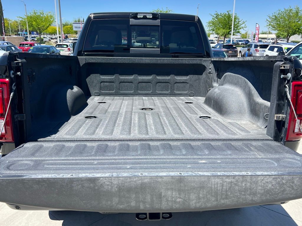 2025 RAM 2500 Laramie - Photo 15