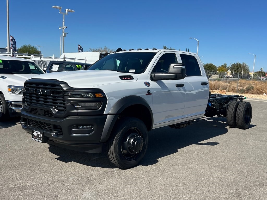 2026 Ram 5500 Tradesman photo 2