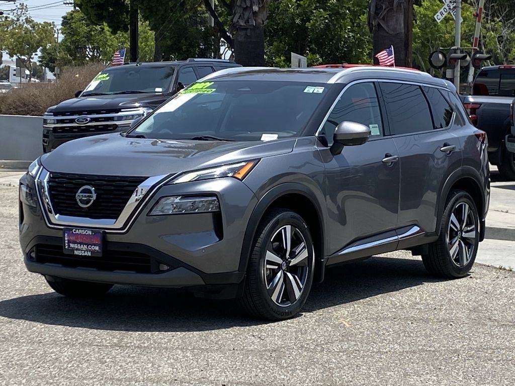 2021 Nissan Rogue SL FWD's photo
