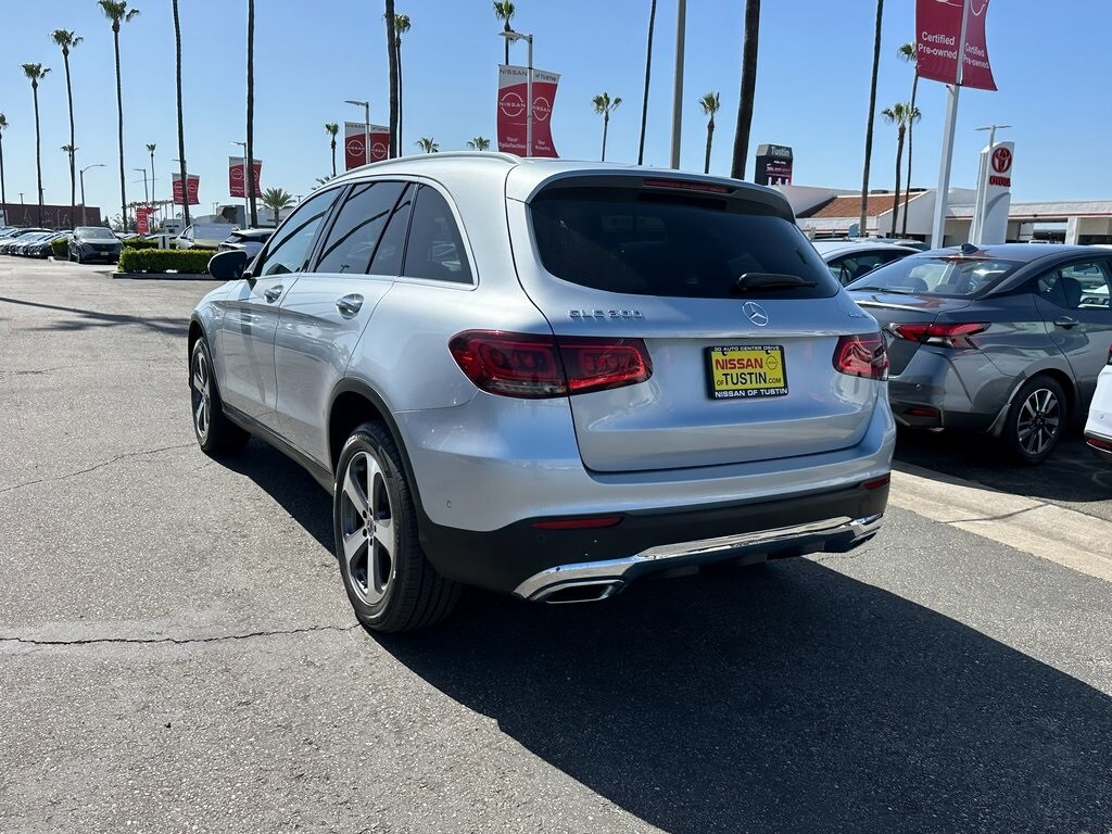 2022 Mercedes Benz GLC 300 4MATIC photo 4