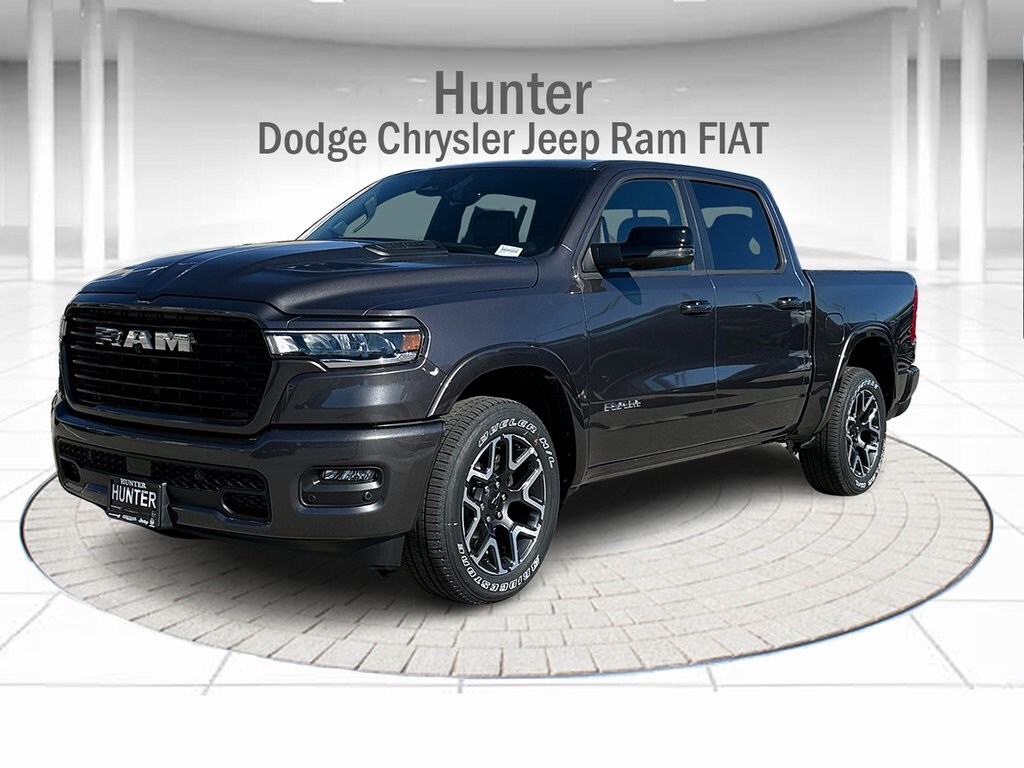 New 2026 Ram 1500 LARAMIE CREW CAB 4X2 5'7 BOX Pickup