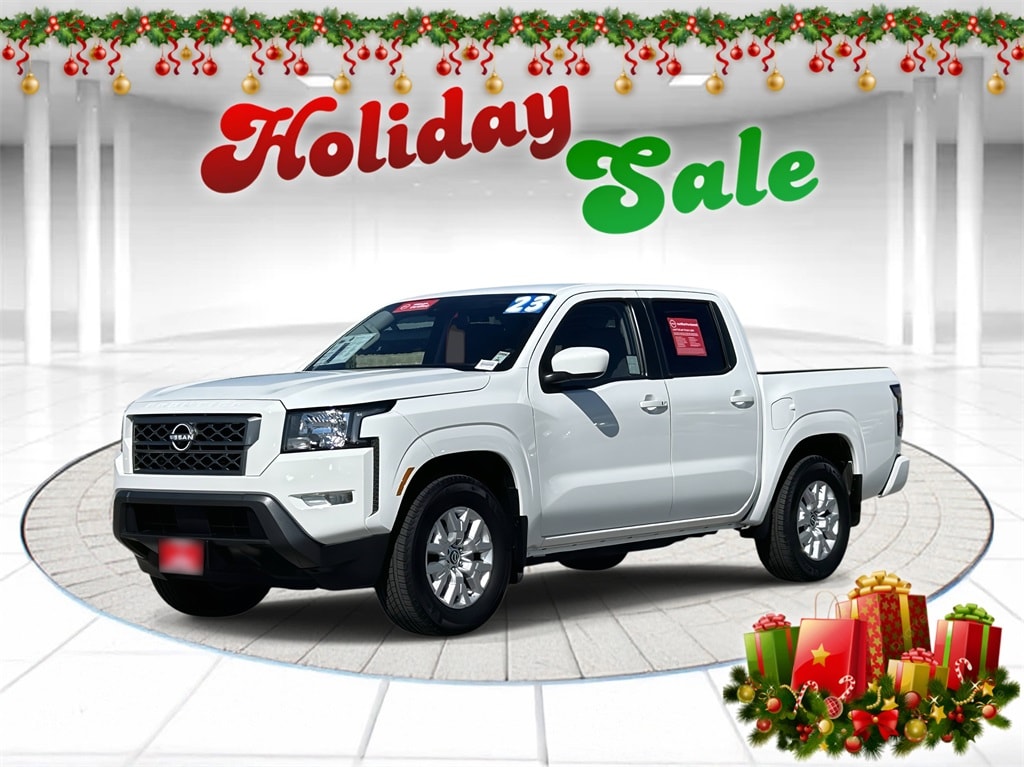 2023 Nissan Frontier SV's photo