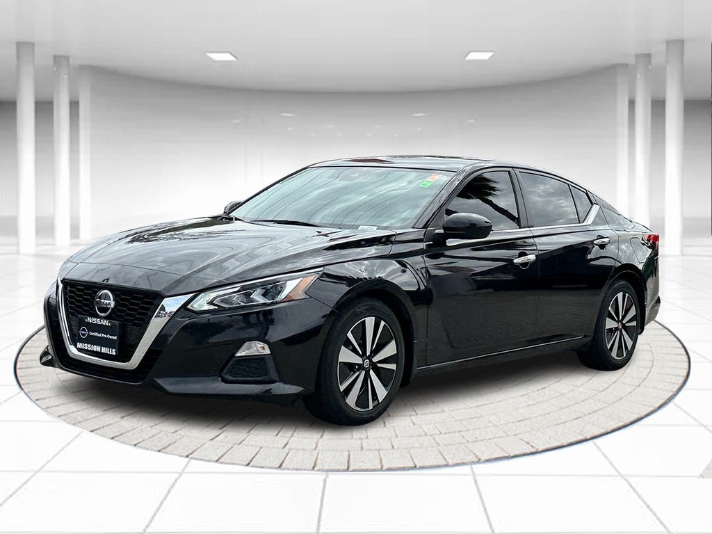 2022 Nissan Altima SV