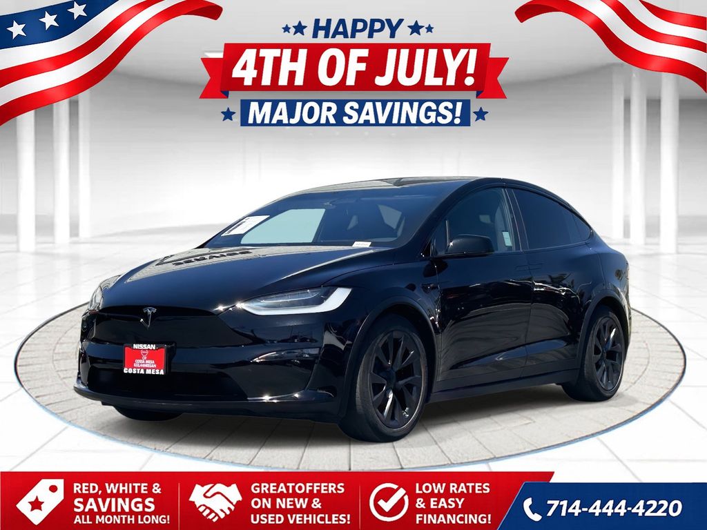 2023 Tesla Model X Long Range's photo