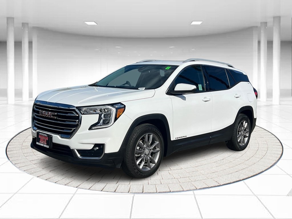 2024 GMC Terrain SLT's photo