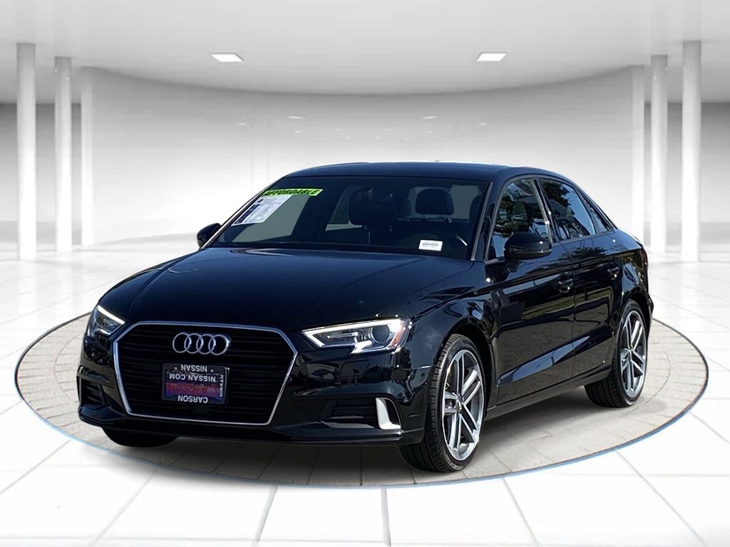 2017 Audi A3 2.0T FWD S tronic Premium's photo