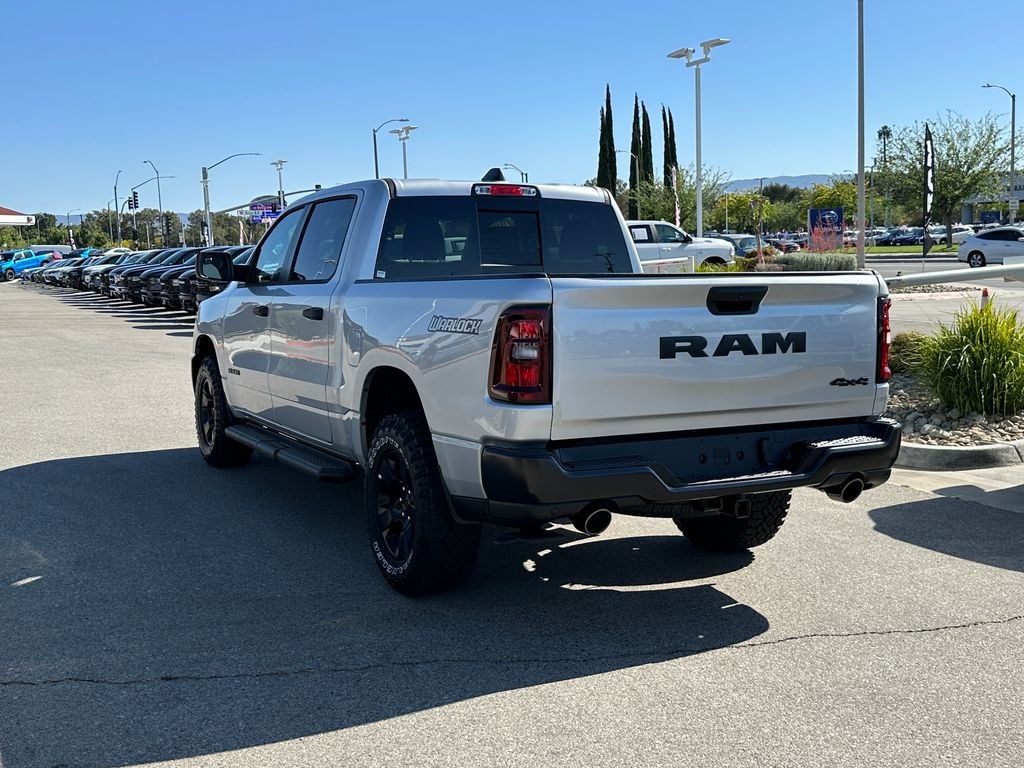 New 2026 Ram 1500 WARLOCK CREW CAB 4X4 5'7 BOX Pickup