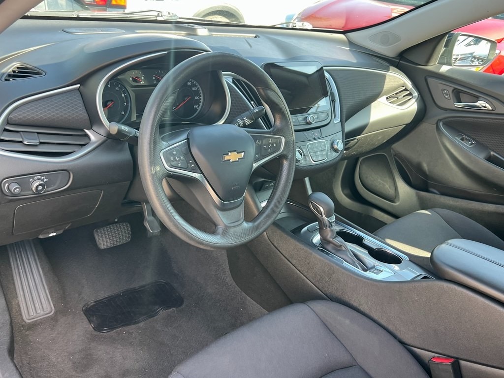 1G1ZD5ST4PF192099