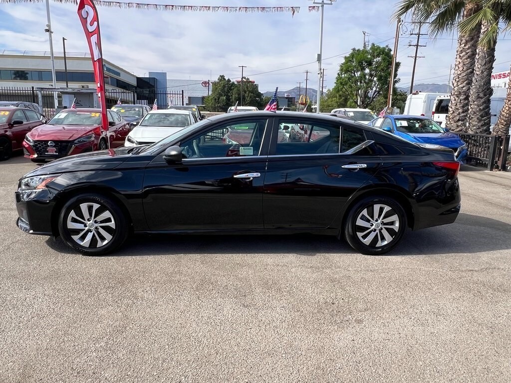 2025 Nissan Altima 2.5 S photo 3