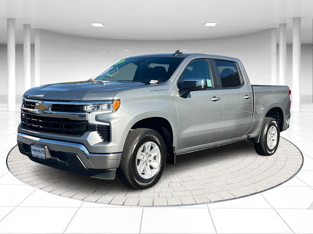 2025 Chevrolet Silverado 1500 LT Crew Cab Short Box's photo