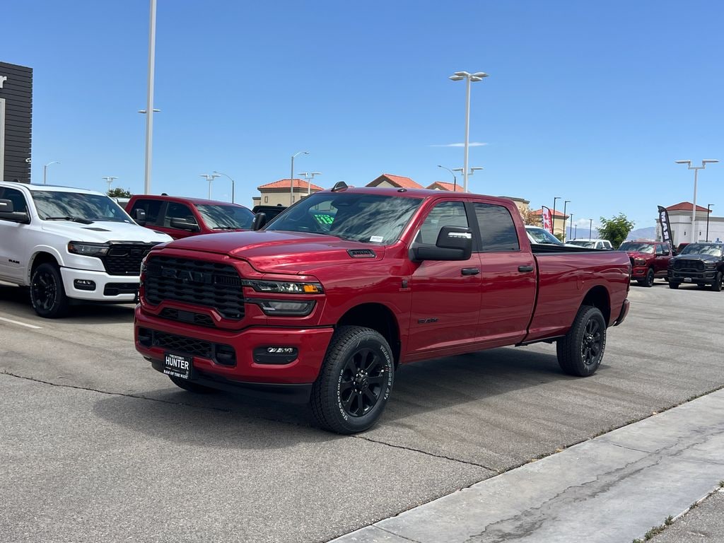 New 2026 Ram 3500 BIG HORN CREW CAB 4X4 8' BOX Pickup