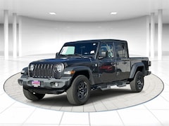 2021 Jeep Gladiator Sport Truck
