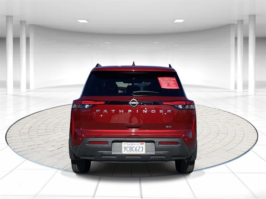 2022 Nissan Pathfinder SV photo 3