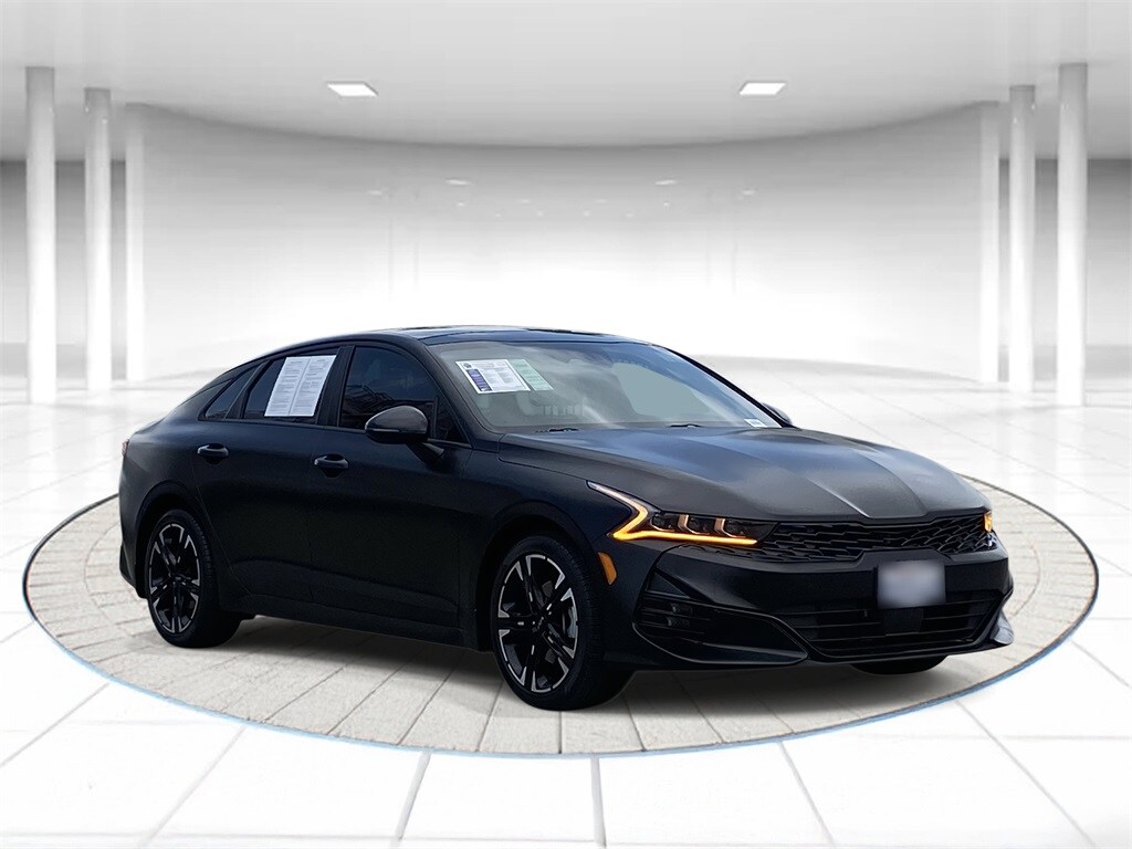 2022 Kia K5 GT-Line photo 4