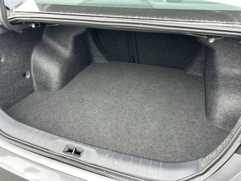 2025 Nissan Altima S - Photo 13