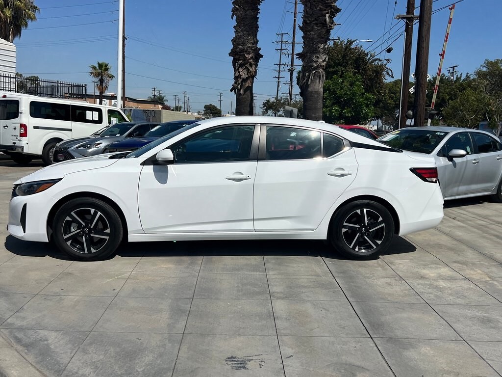 2024 Nissan Sentra SV photo 3