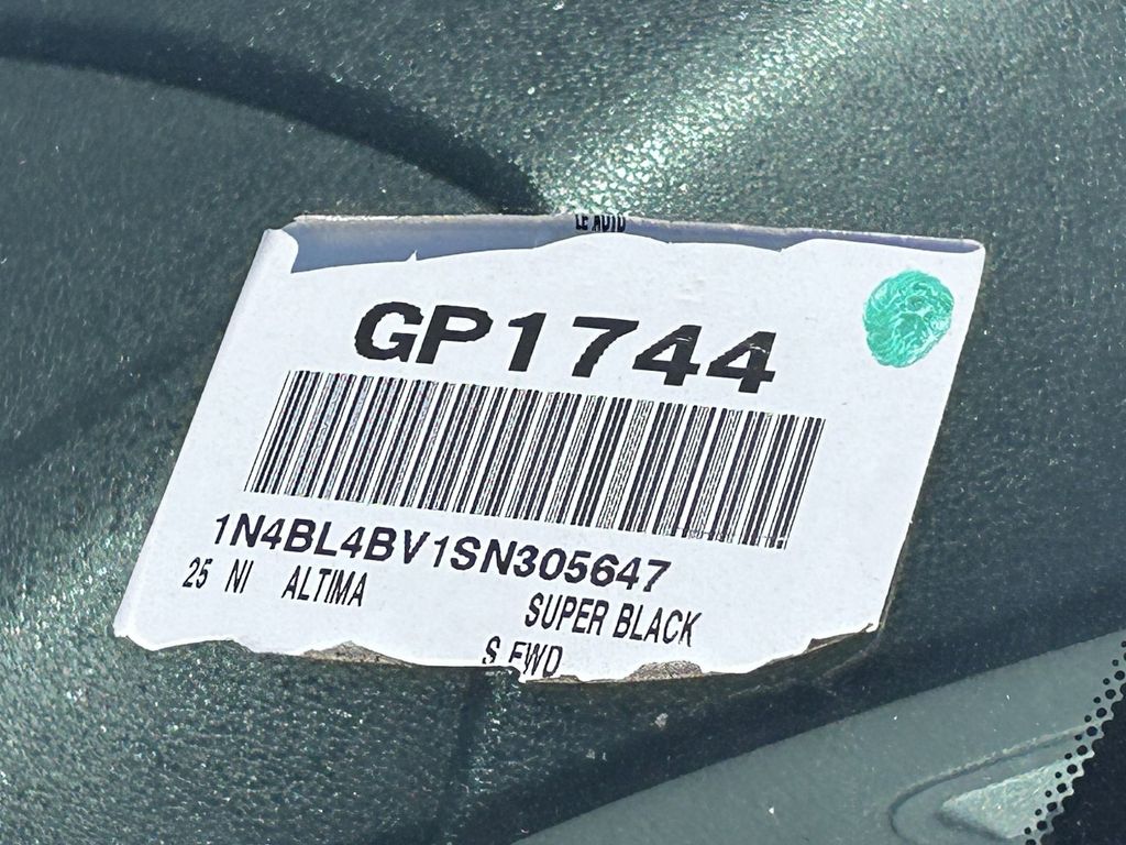 2025 Nissan Altima S - Photo 32