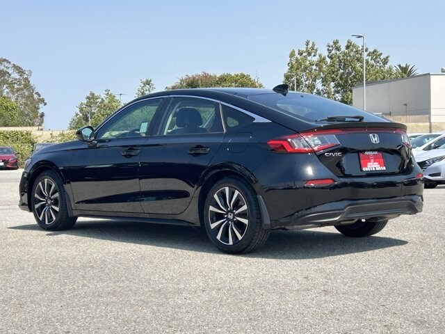 2023 Honda Civic Hatchback EX-L photo 2
