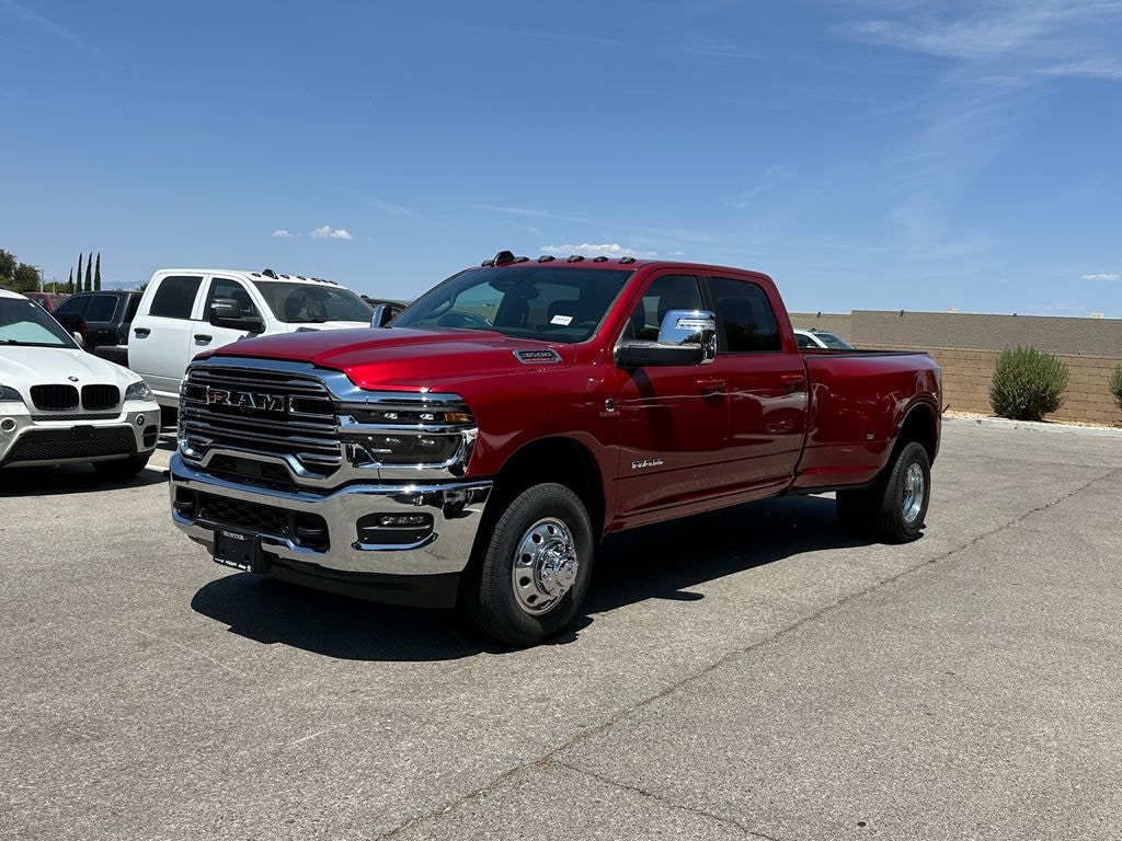 New 2026 Ram 3500 LARAMIE CREW CAB 4X4 8' BOX Pickup